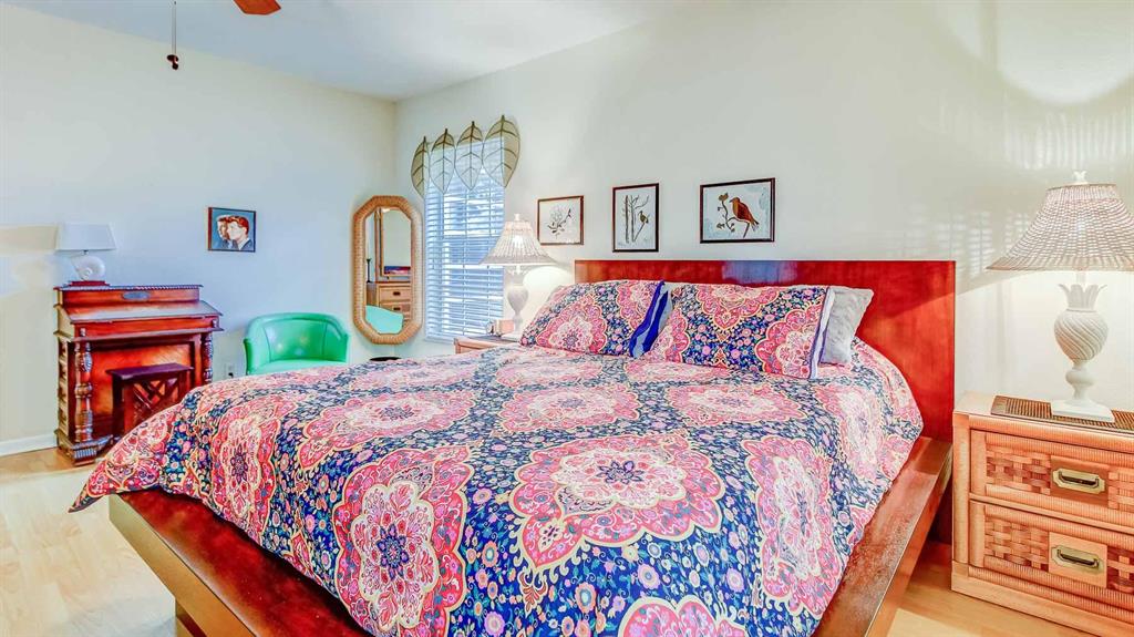 COVERED BRIDGE - Residential