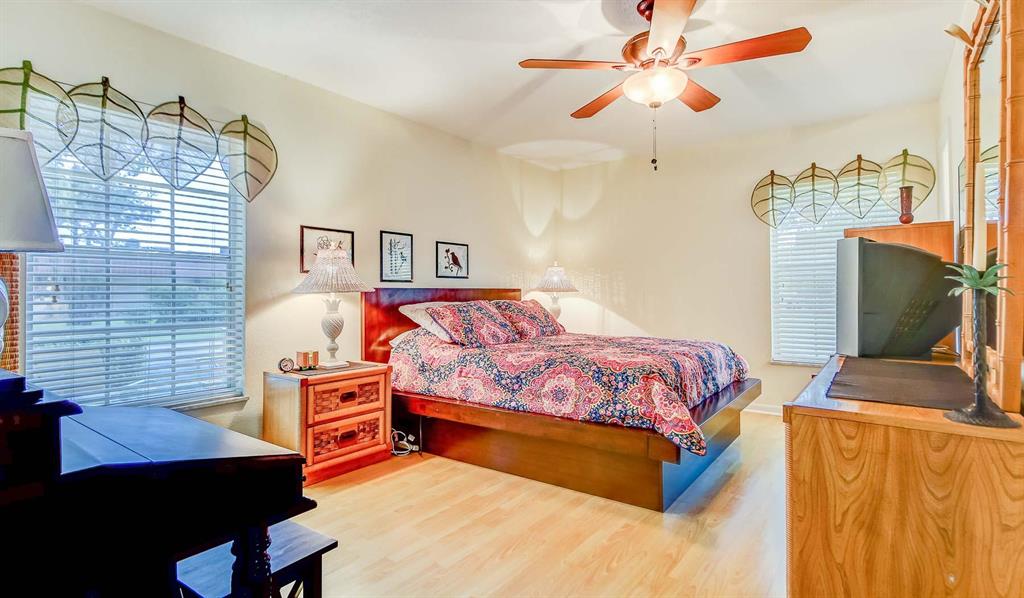 COVERED BRIDGE - Residential