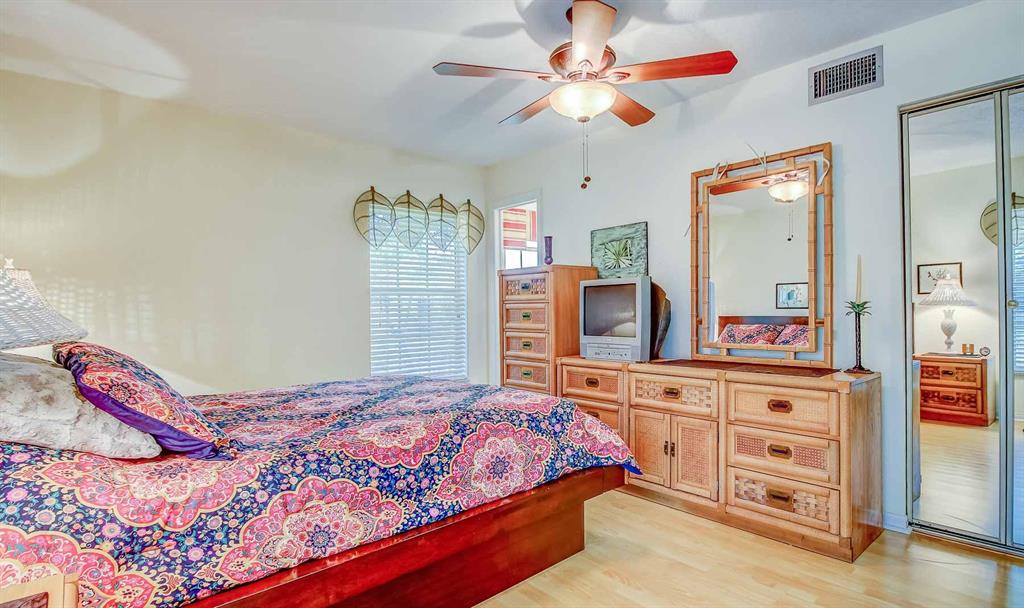 COVERED BRIDGE - Residential