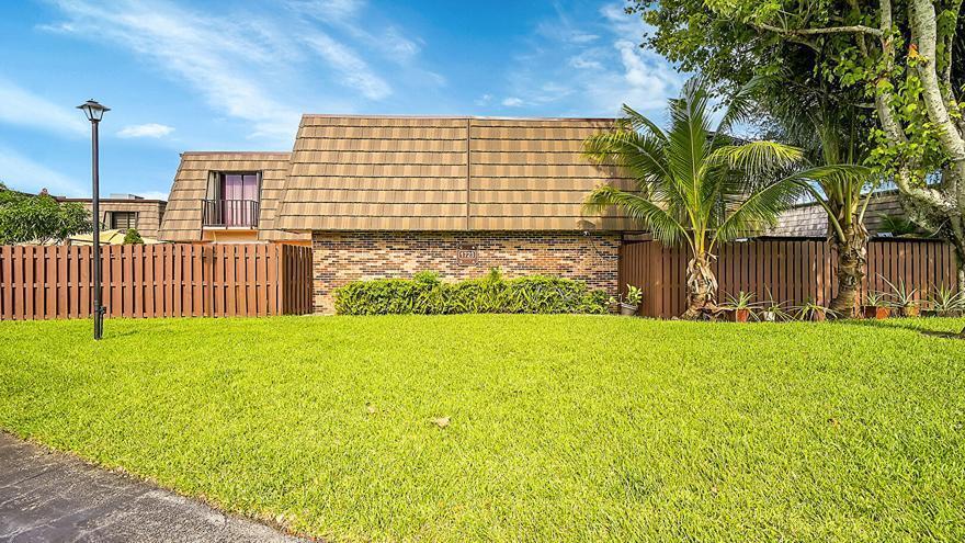 1723 Forest Lakes Circle A