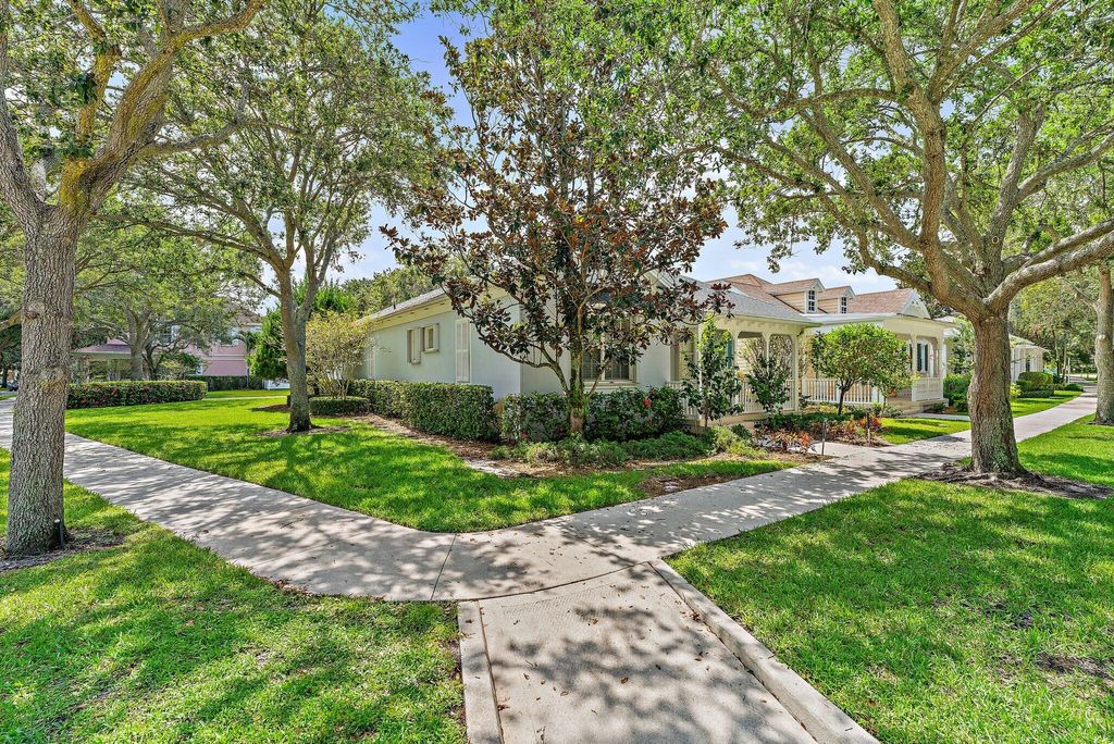 Photo of 301 Newhaven Boulevard Blvd, Jupiter, FL 33458 (MLS # R10810668)