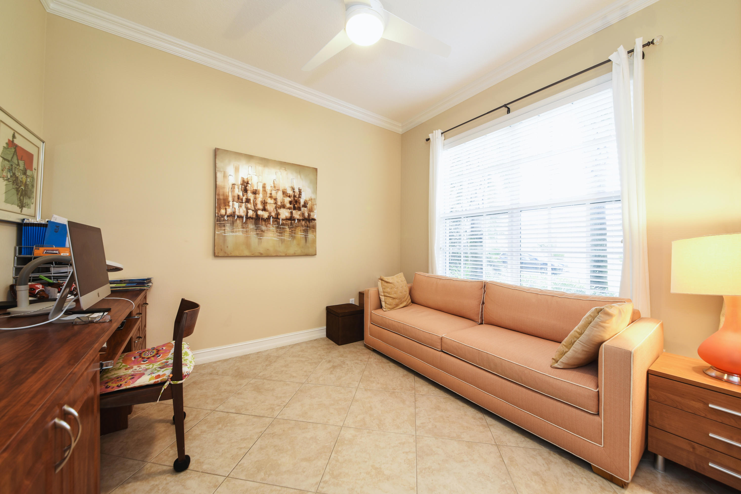 VALENCIA POINTE 3 - Residential