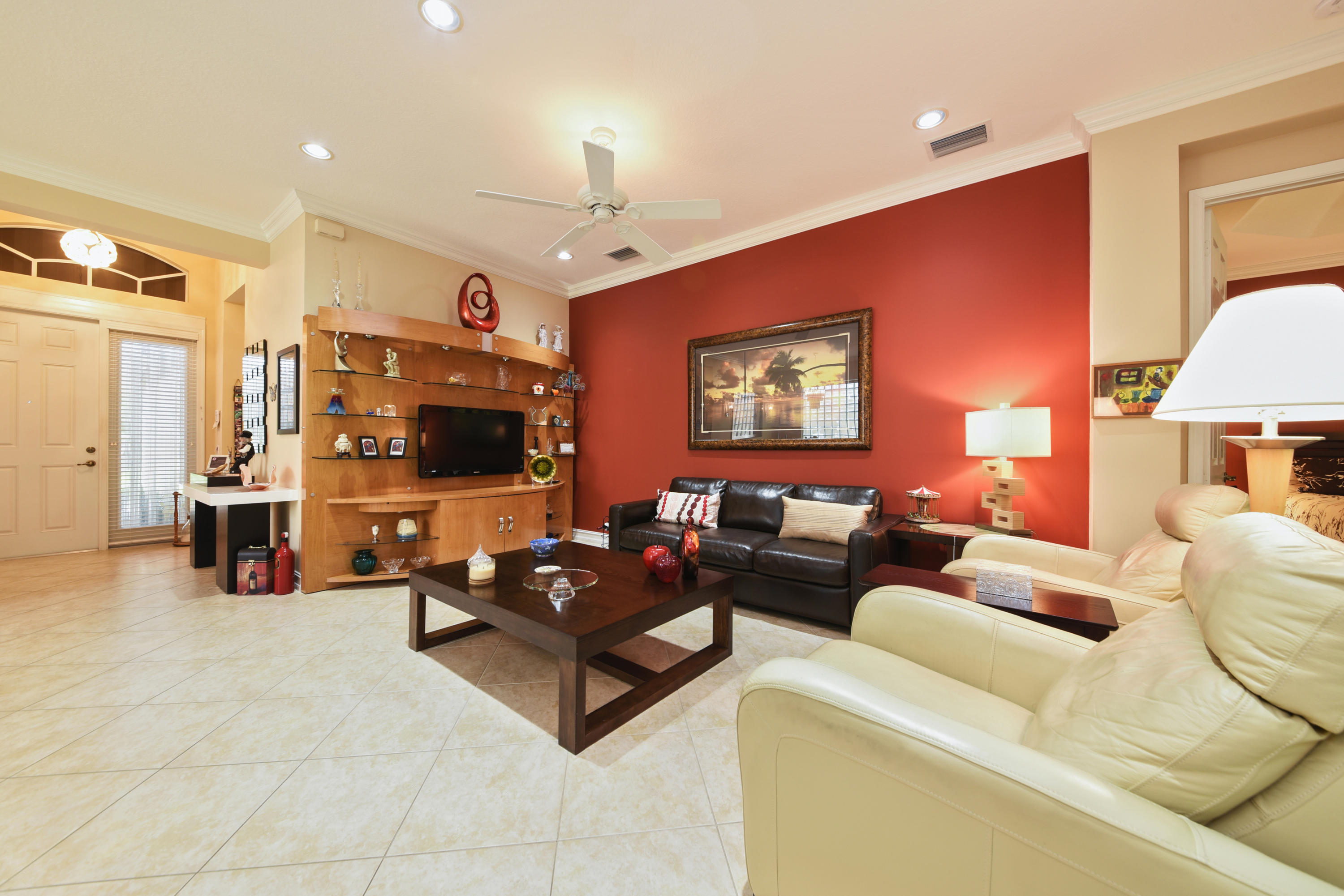 VALENCIA POINTE 3 - Residential