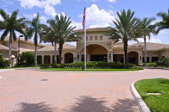 VALENCIA POINTE 3 - Residential