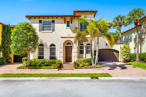 71 Via Poinciana Lane Boca Raton FL 33487