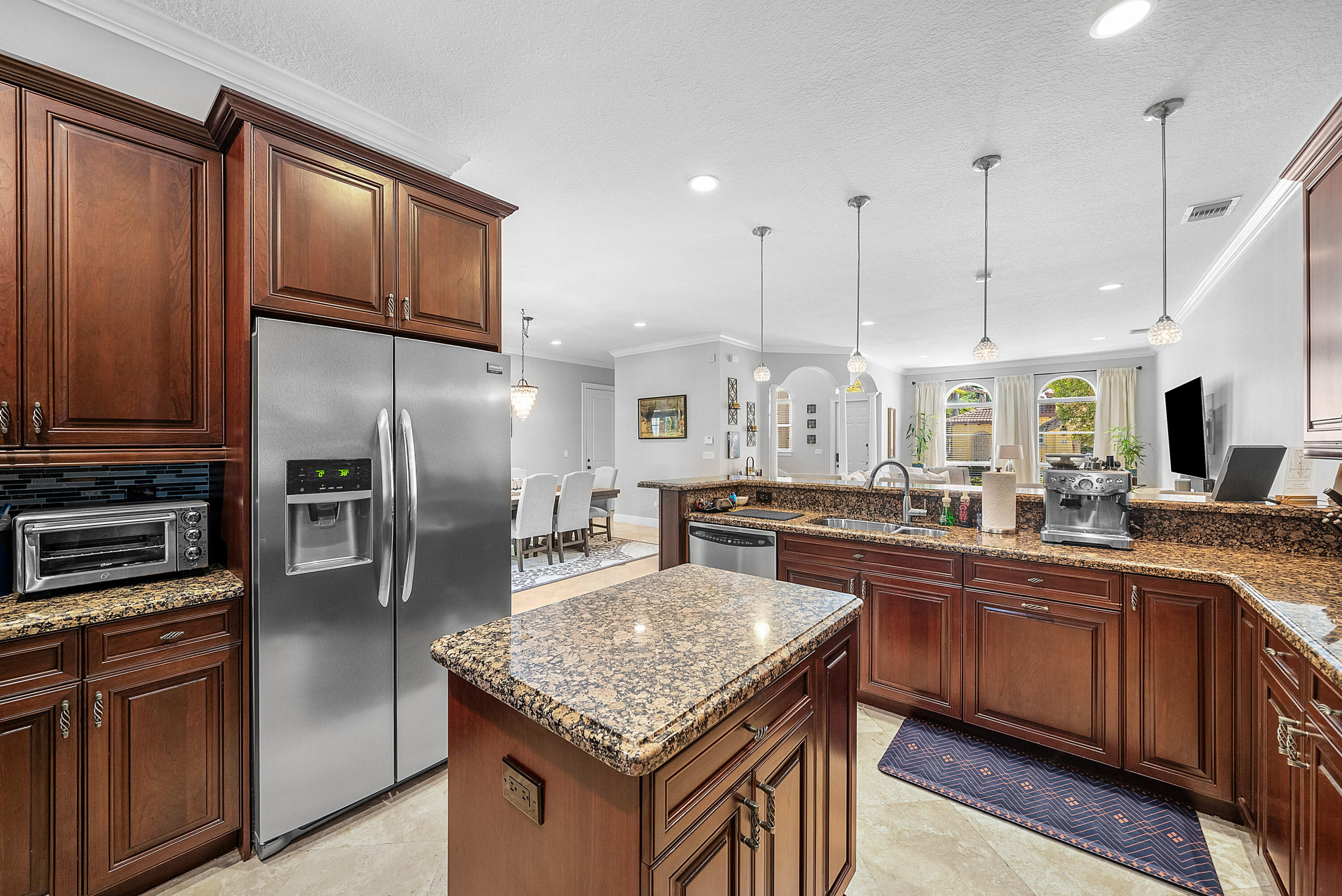 ROYAL POINCIANA - Residential