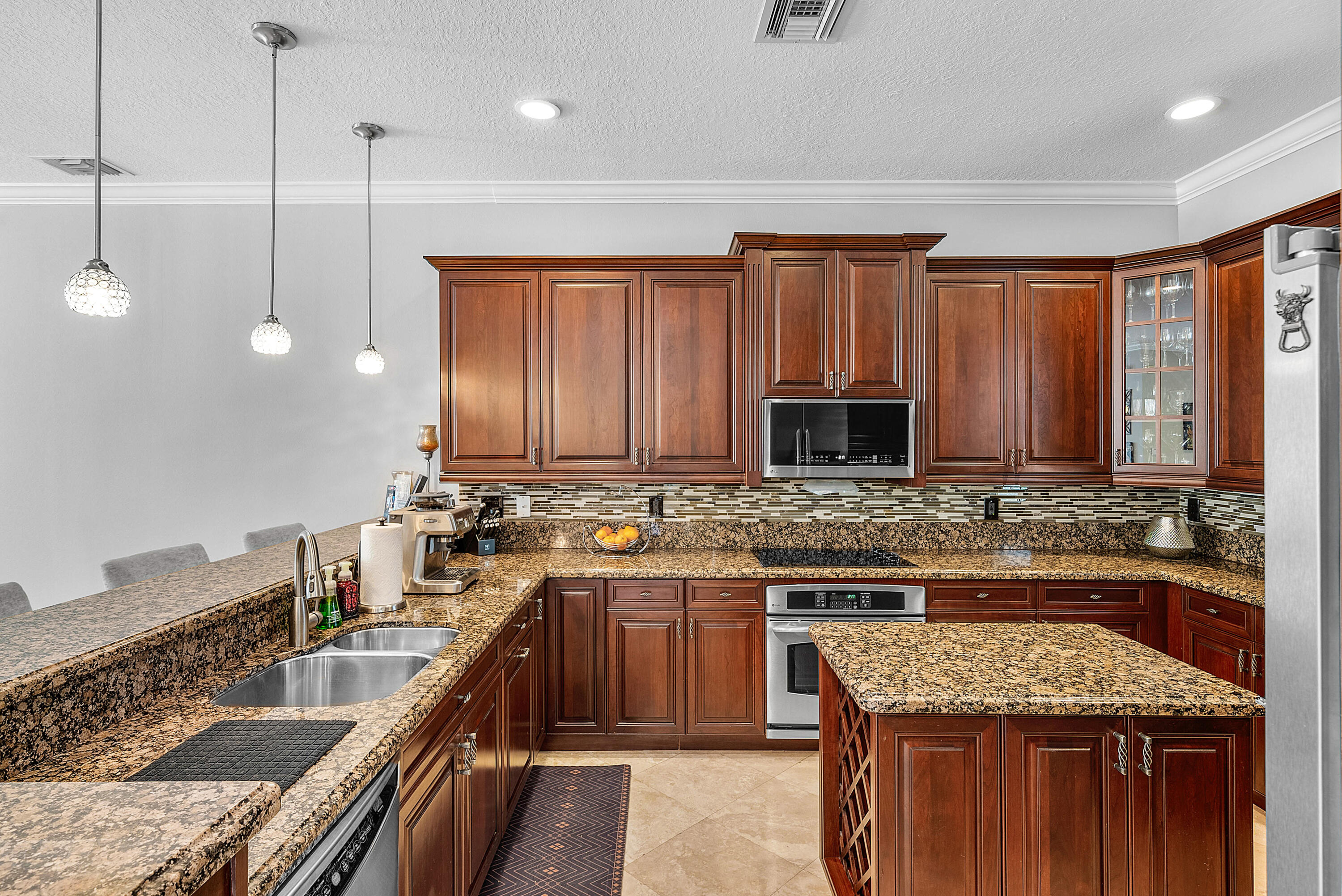 ROYAL POINCIANA - Residential