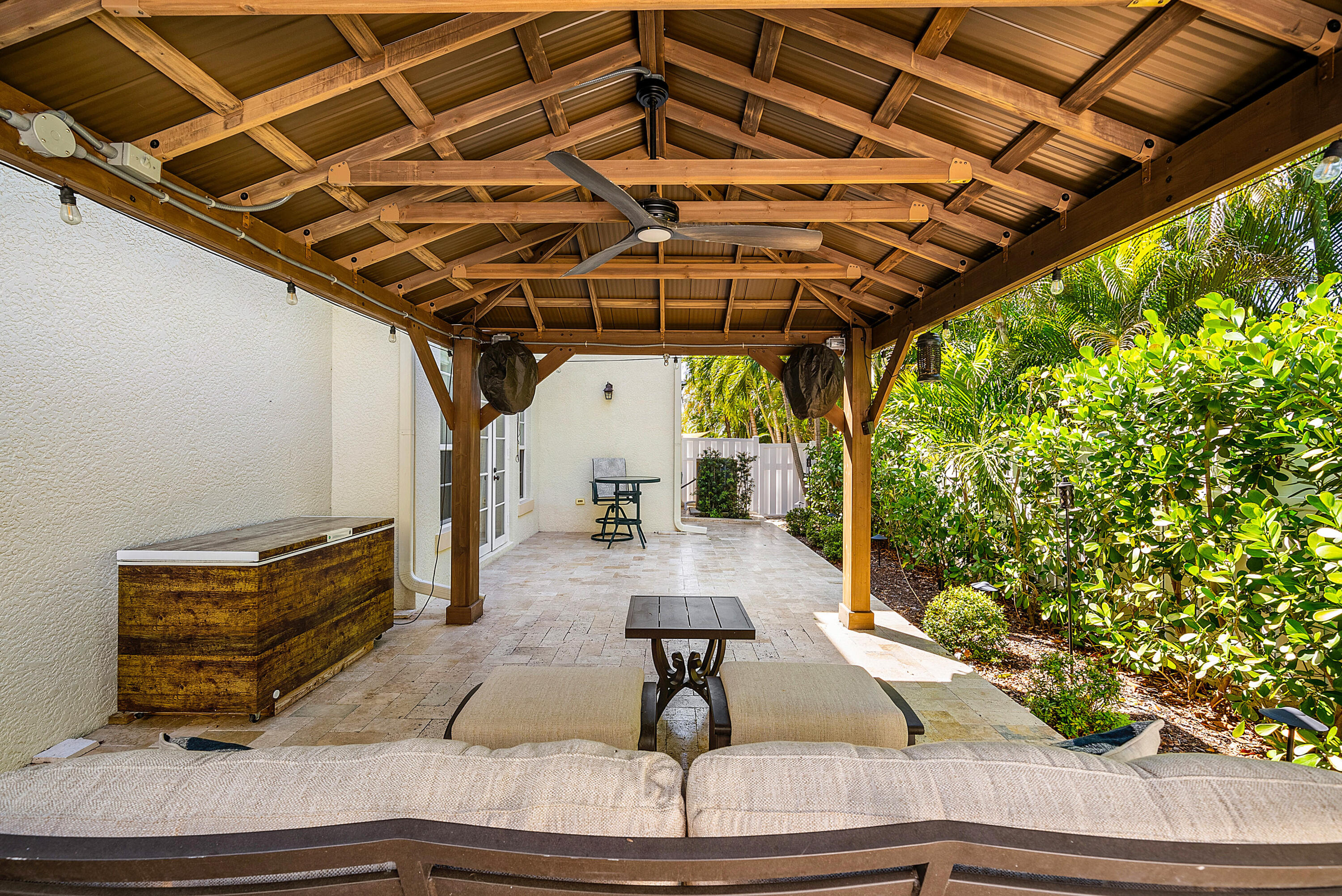 ROYAL POINCIANA - Residential