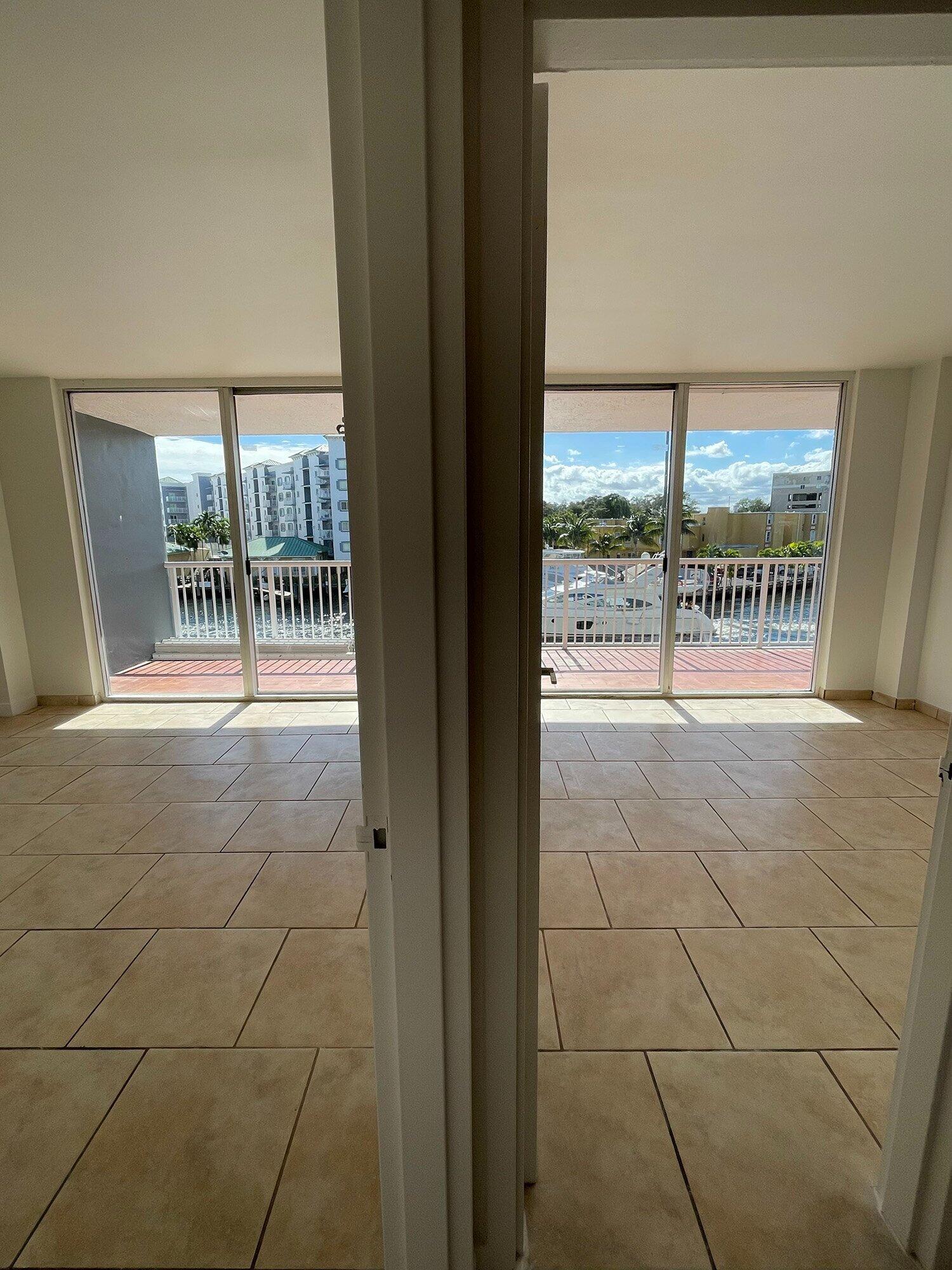 ISLA DEL MAR CONDO - Residential Lease