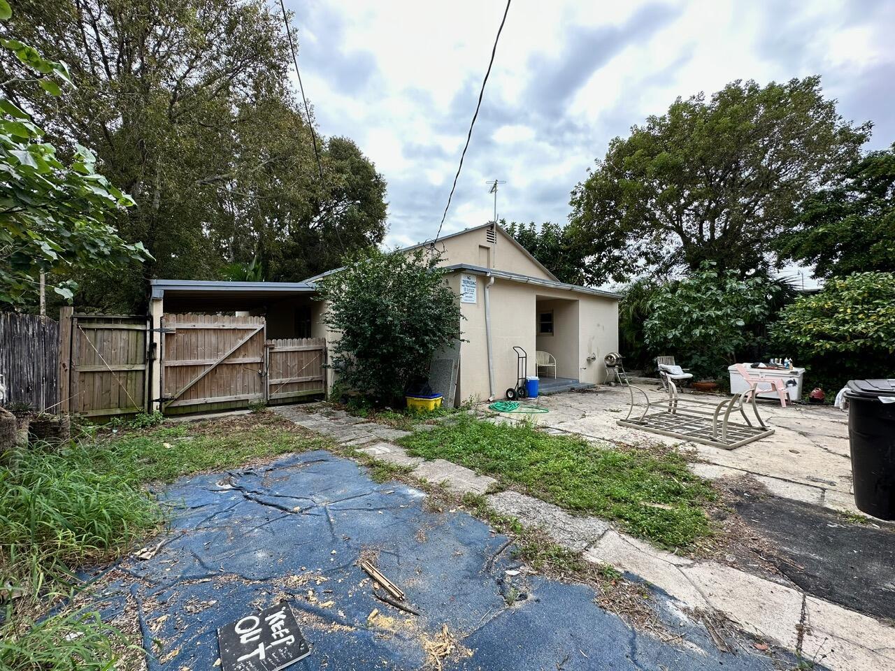 523 48th Street