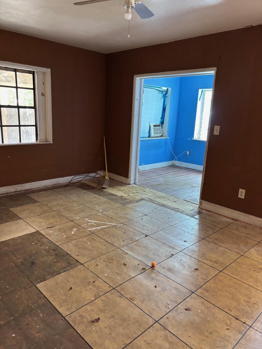 NORTH PALM BCH 1 - Residential Income