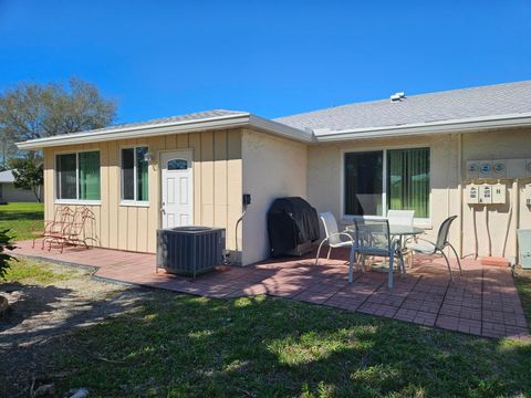 A home in Lake Worth