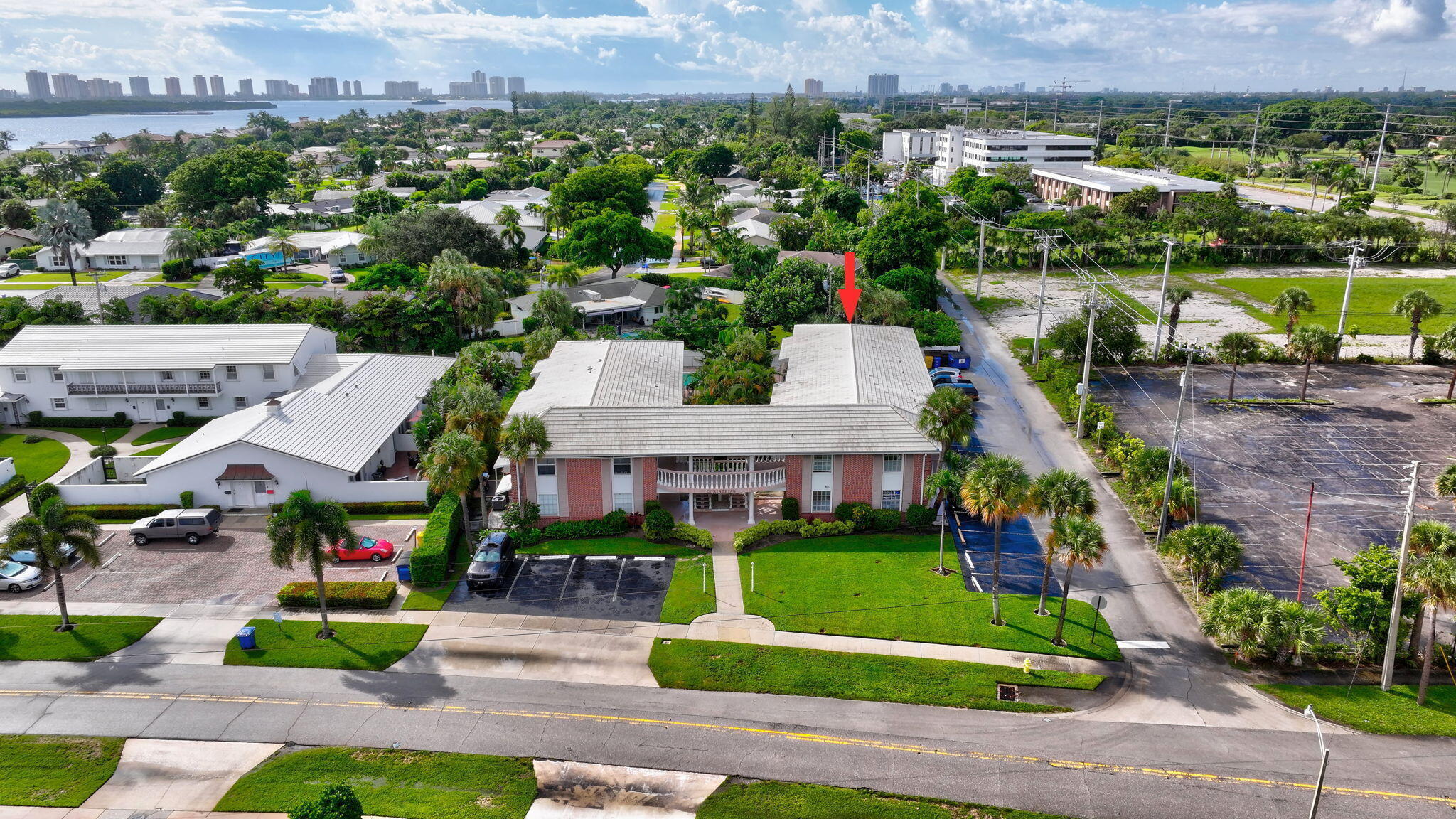 CORINTHIAN CONDOMINIUM APTS LT 2 MARINA ADD TO VIL - Residential