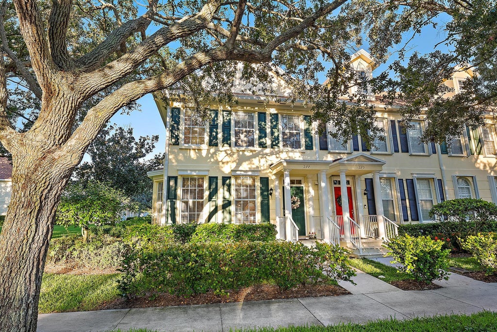 Photo of 277 New Haven Boulevard, Jupiter, FL 33458 (MLS # R11115500)