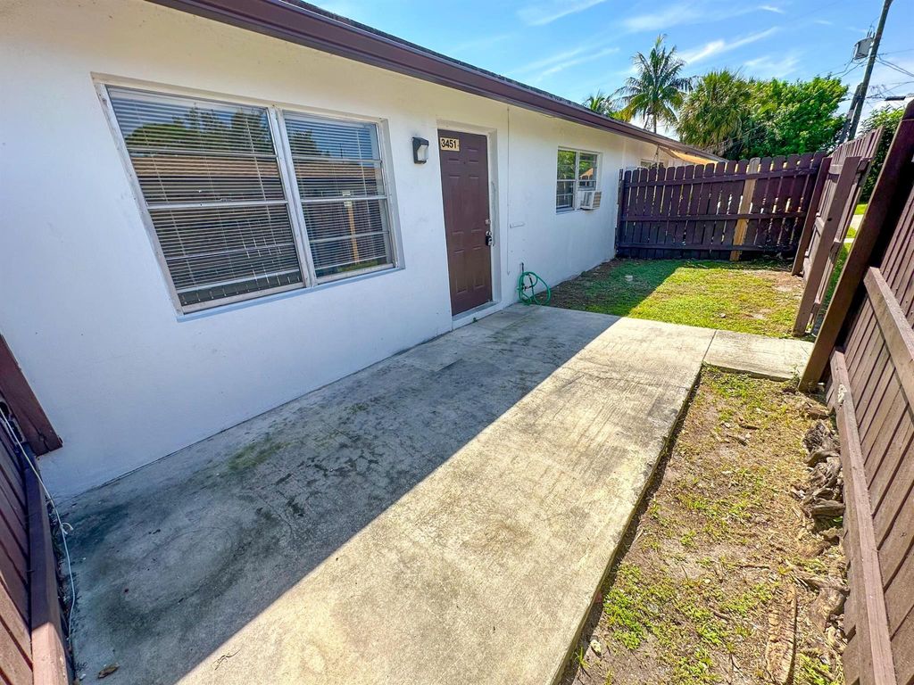 Photo of 3451 Hi St, Lake Worth, FL 33461 (MLS # R11101457)