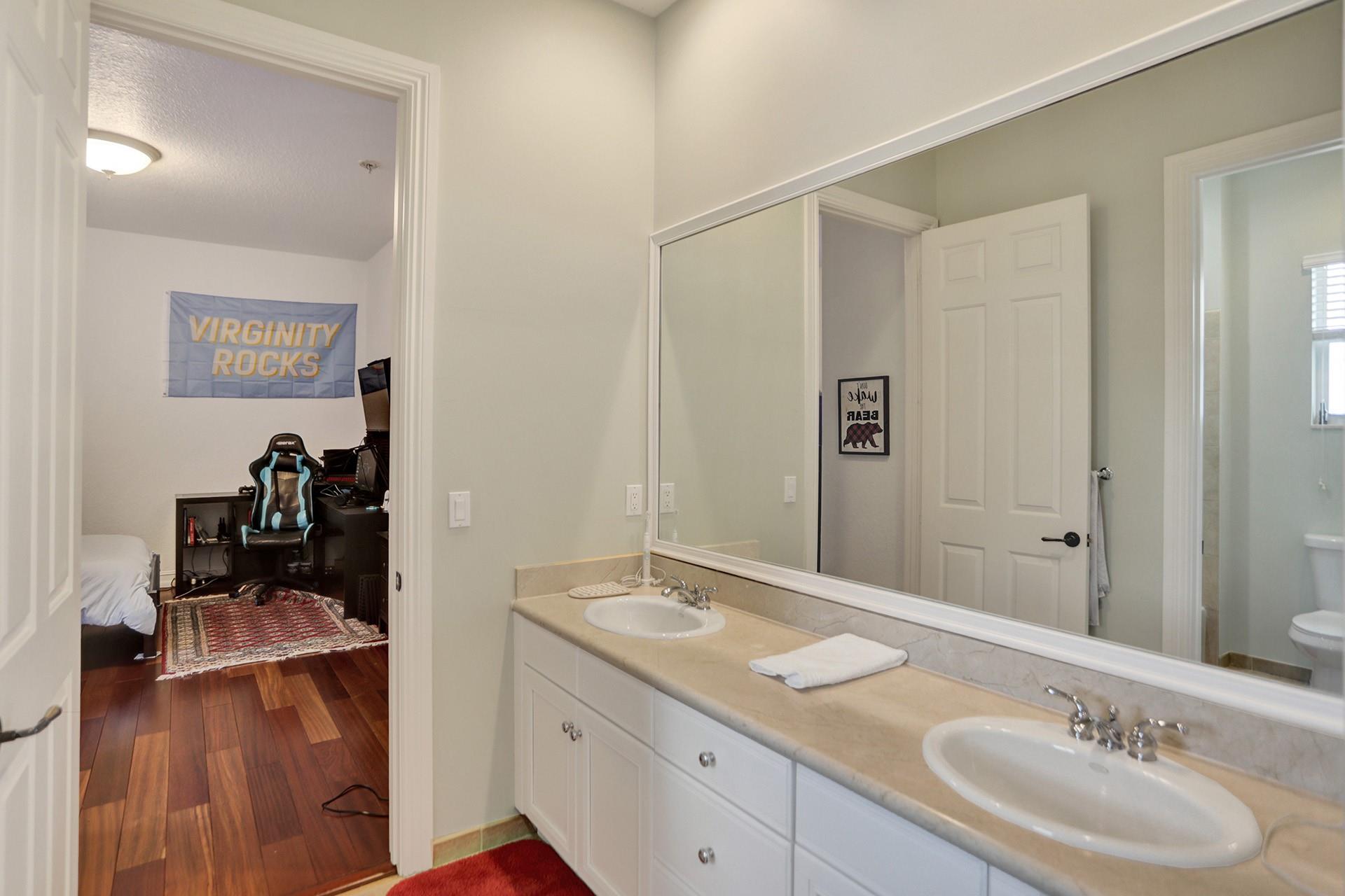 Heron Bay Northwest 167-1 - Residential