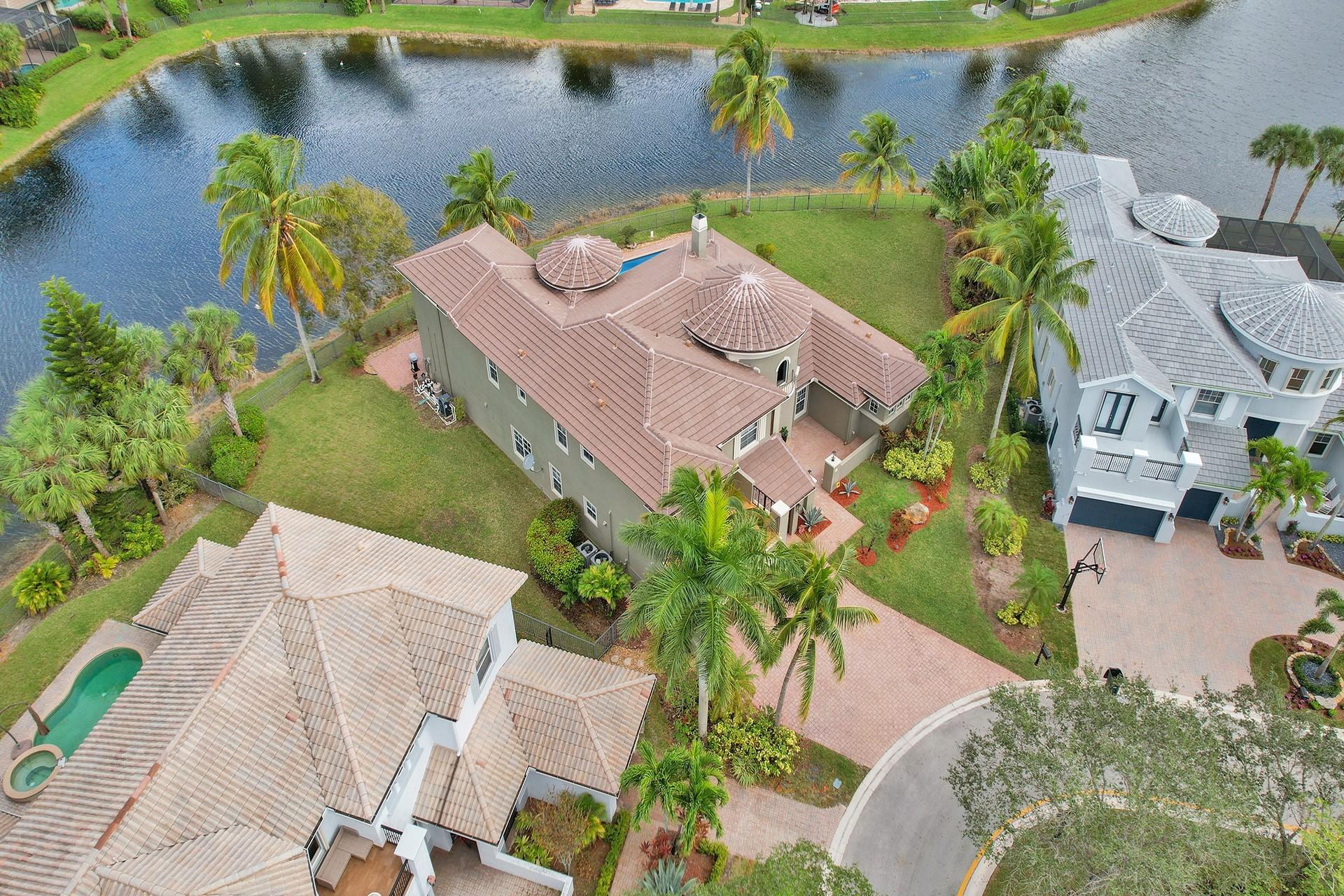 Heron Bay Northwest 167-1 - Residential