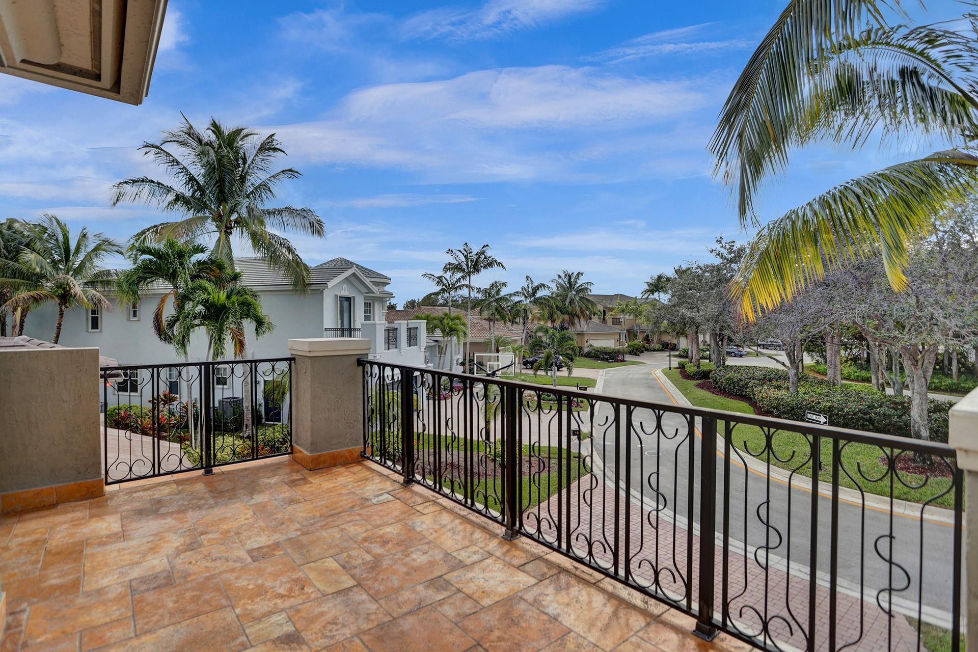 Heron Bay Northwest 167-1 - Residential