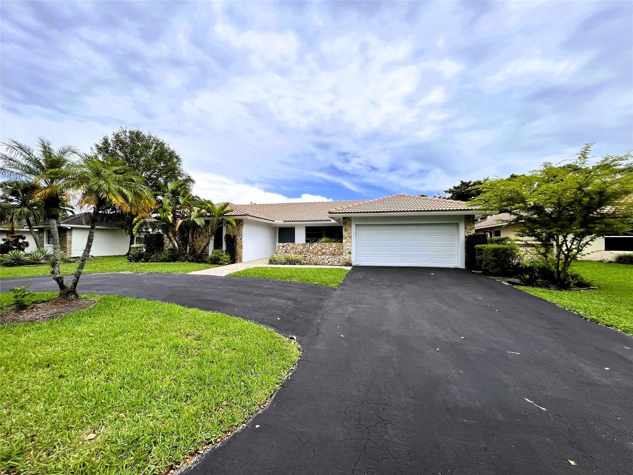11375 NW 19TH Drive