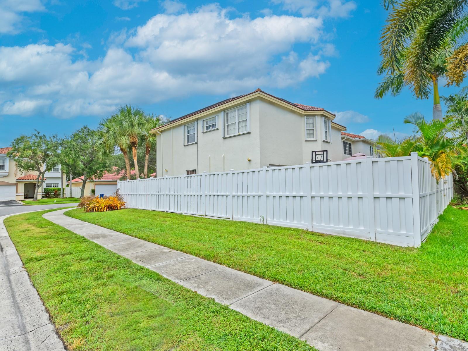 101 Gables Blvd