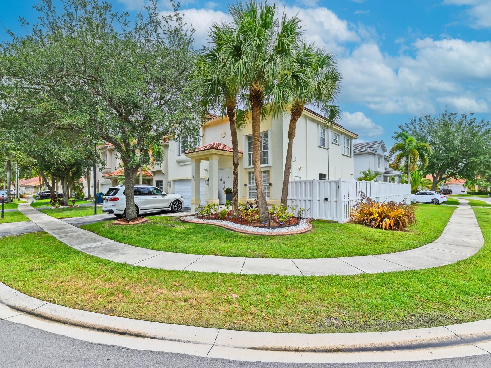 101 Gables Blvd