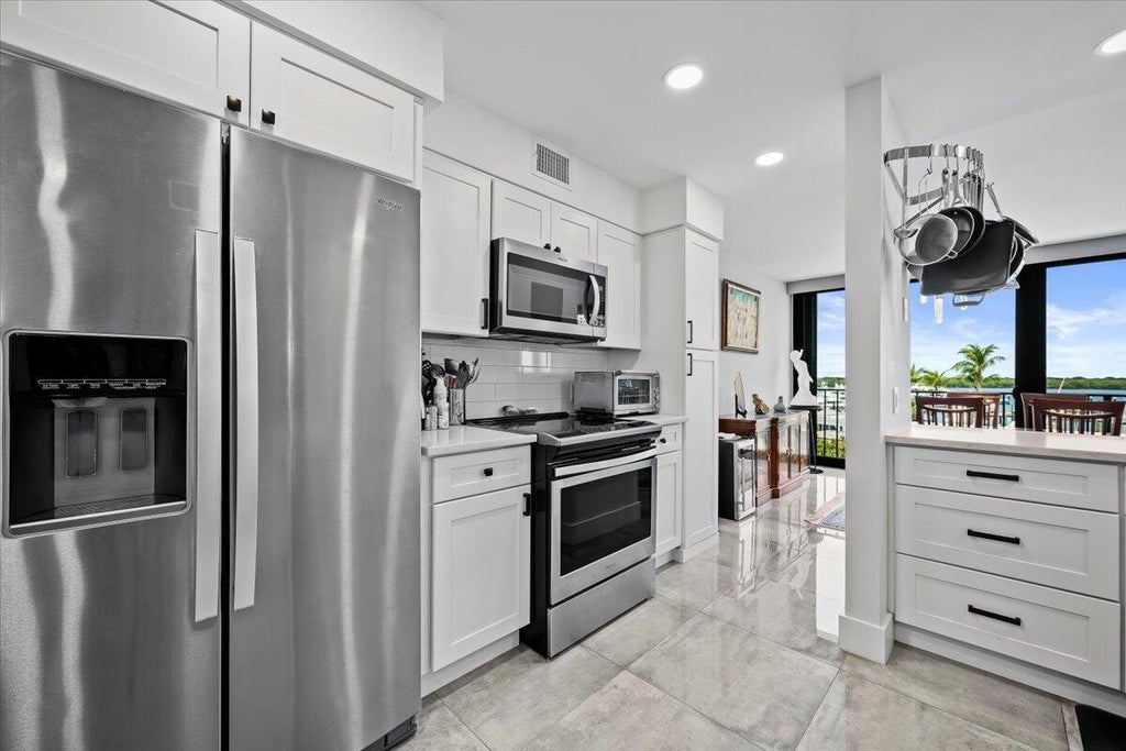 Photo of 120 Lakeshore Drive #4360, North Palm Beach, FL 33408 (MLS # B26076366)