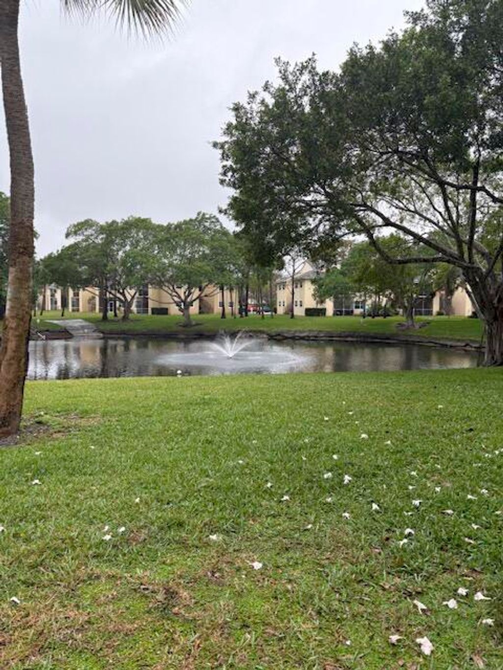 Photo of 800 Cypress Park Way #Unit I1, Pompano Beach, FL 33064 (MLS # B26004119)