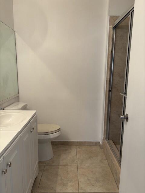 WATERS EDGE AT DEERFIELD CONDO - Residential Lease