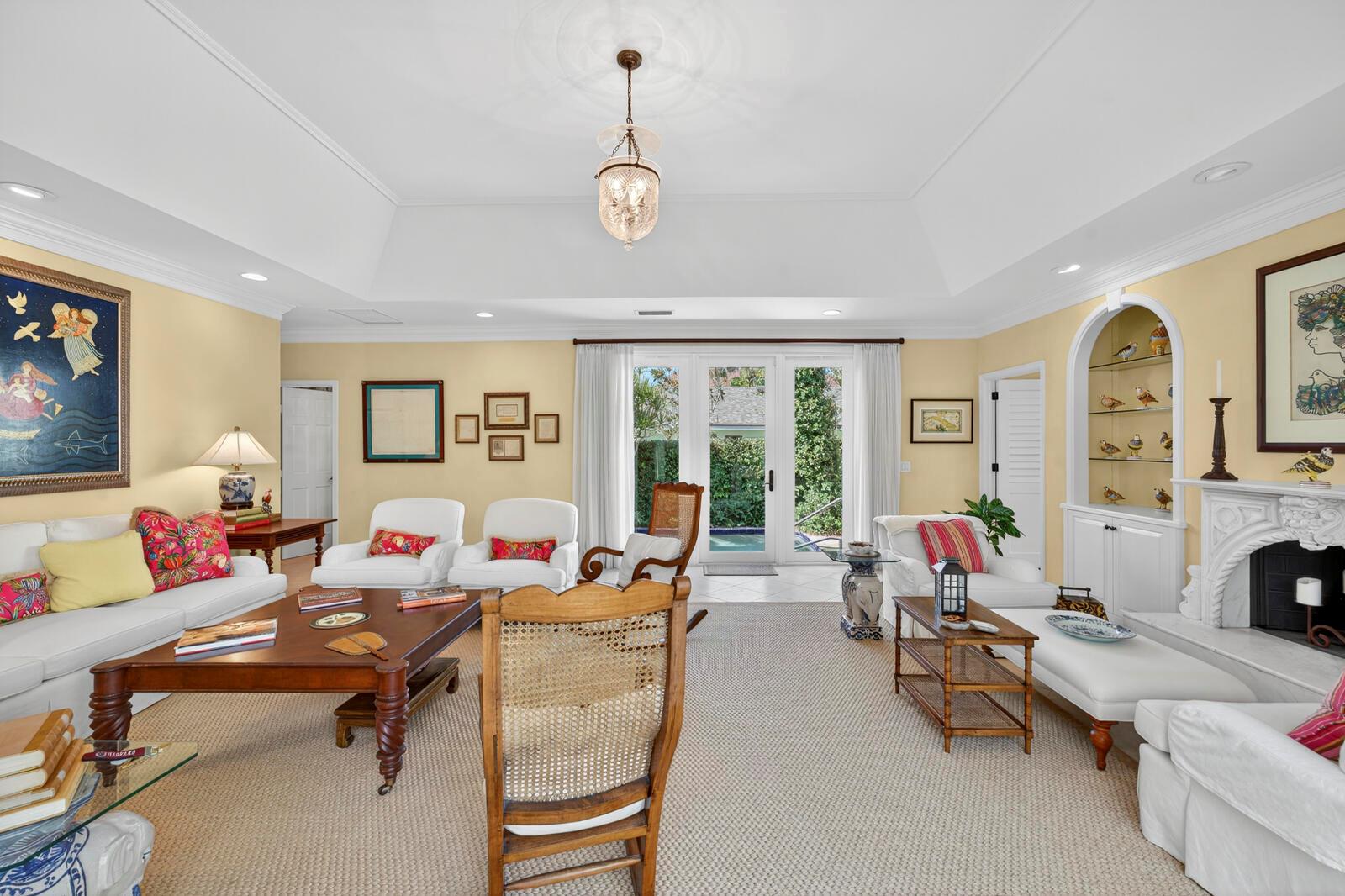 Charleston Square - Residential