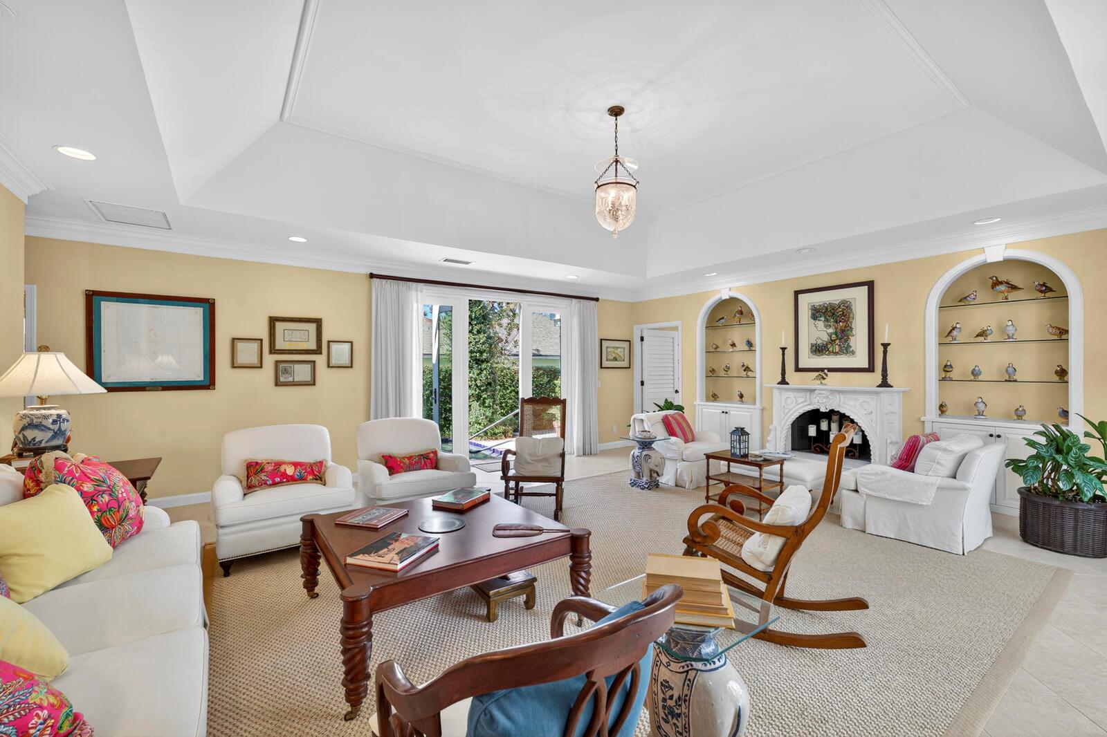 Charleston Square - Residential