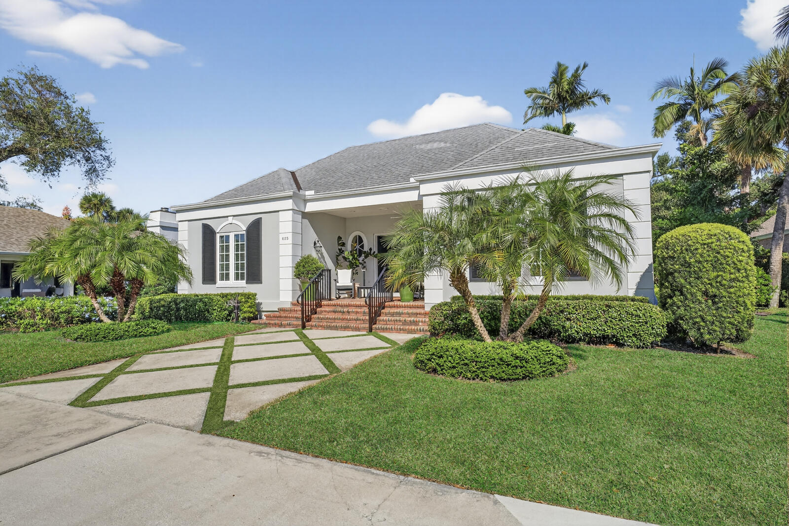 Charleston Square - Residential