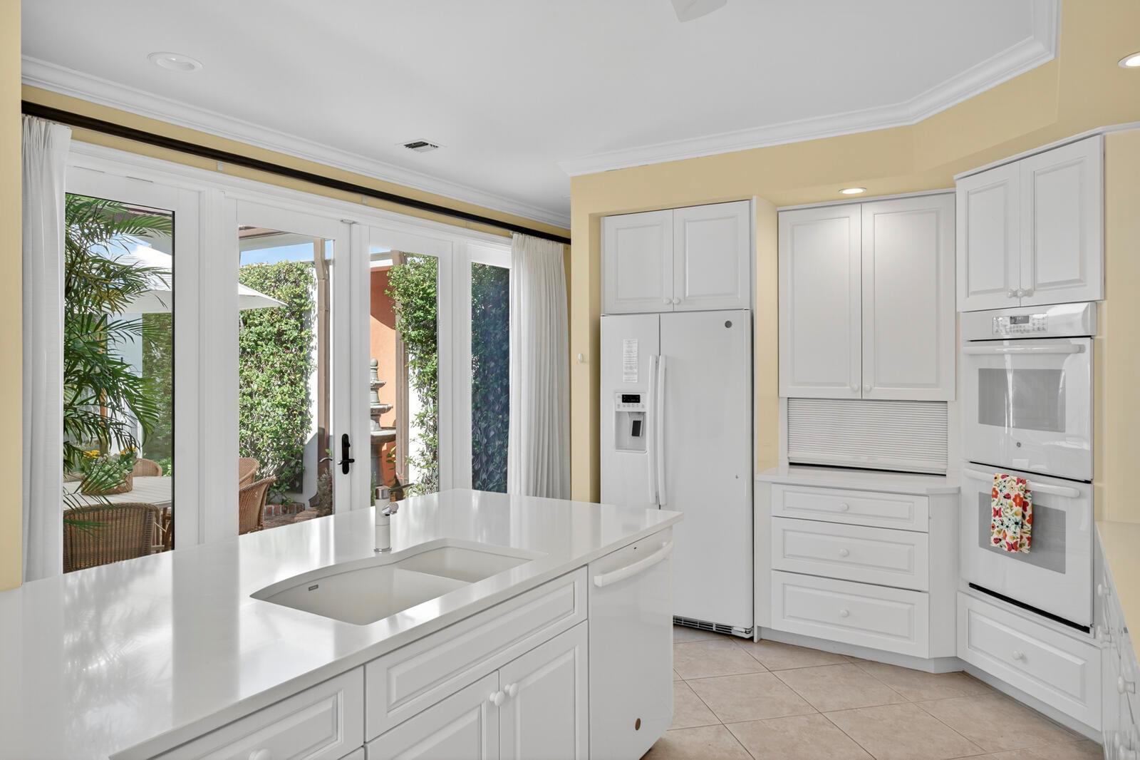 Charleston Square - Residential