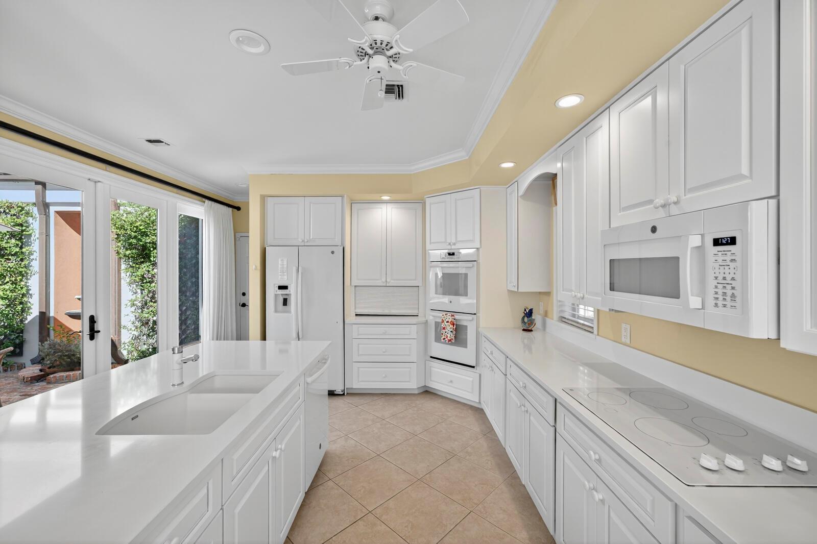 Charleston Square - Residential