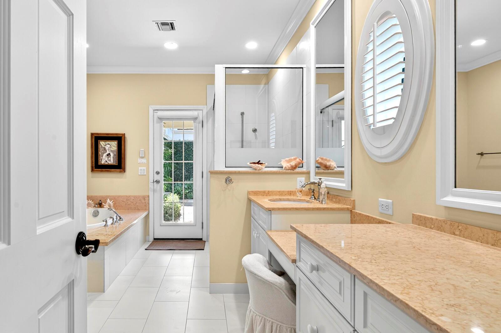 Charleston Square - Residential