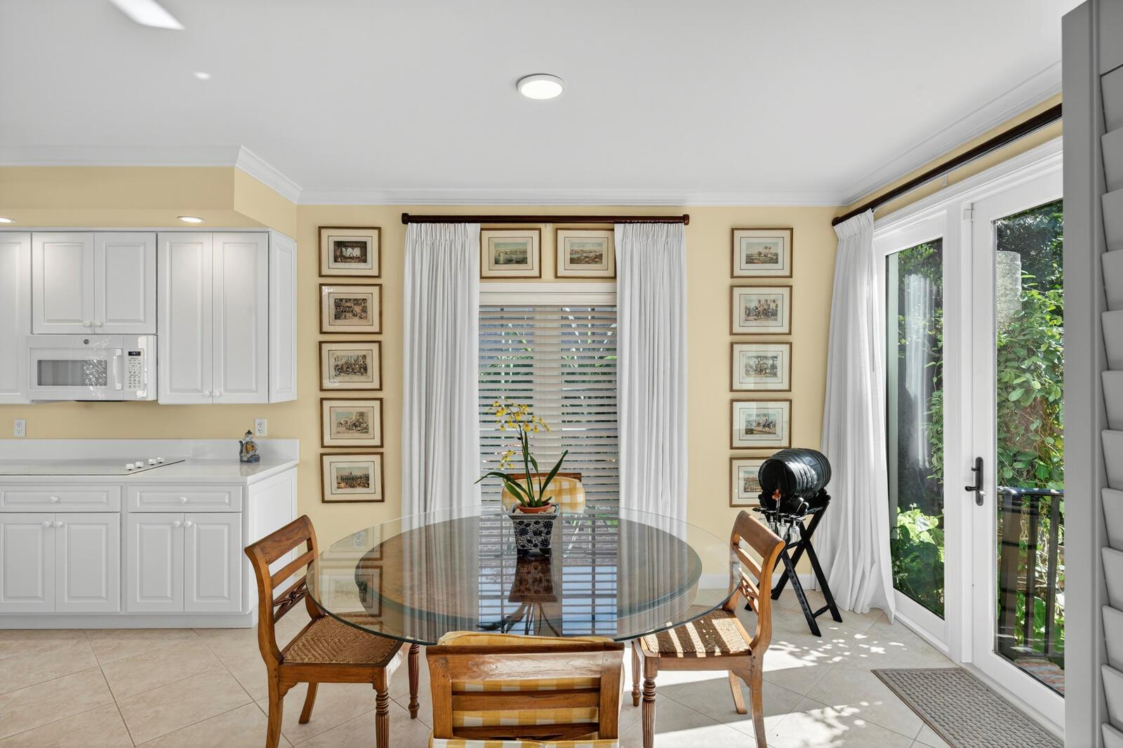 Charleston Square - Residential