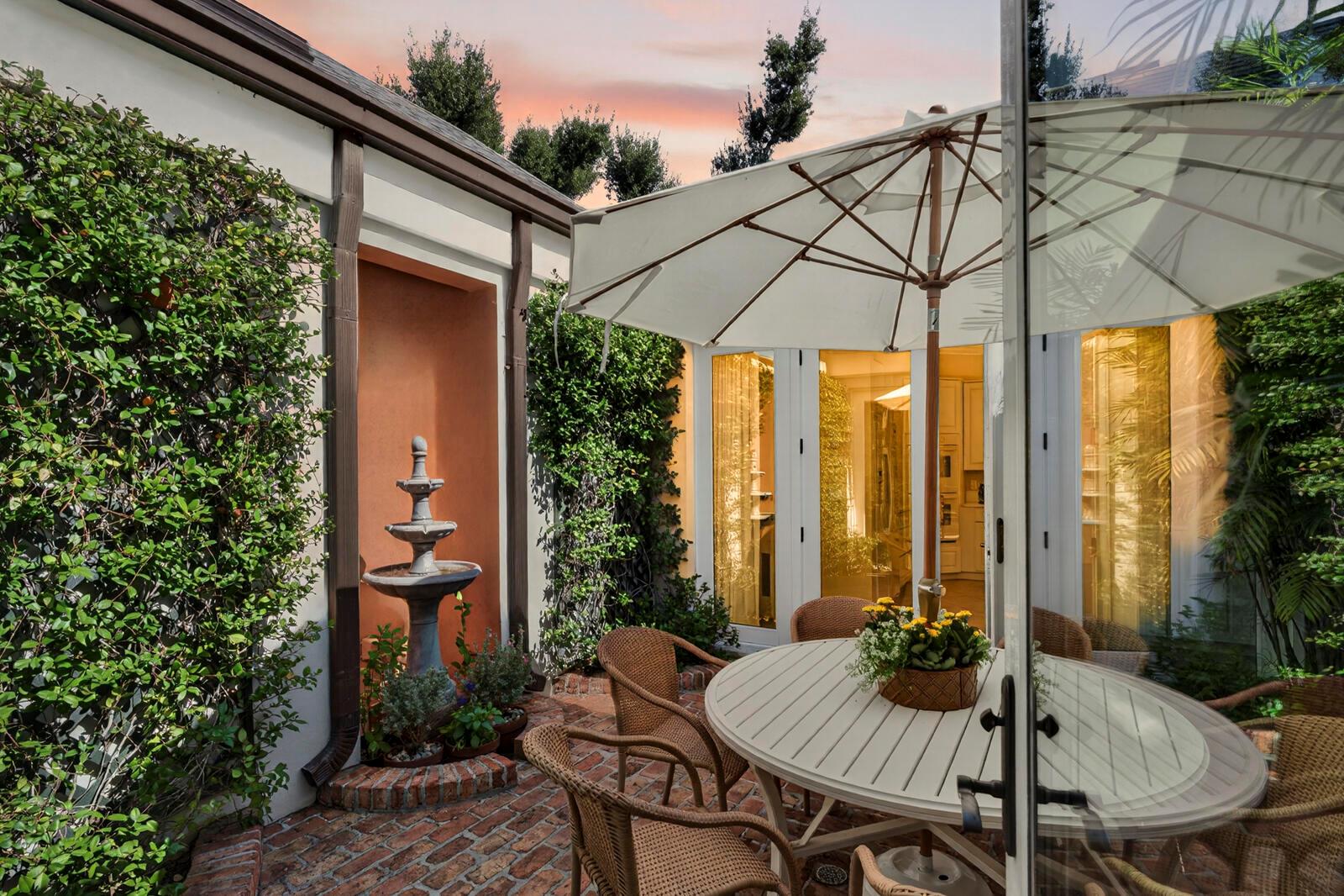 Charleston Square - Residential