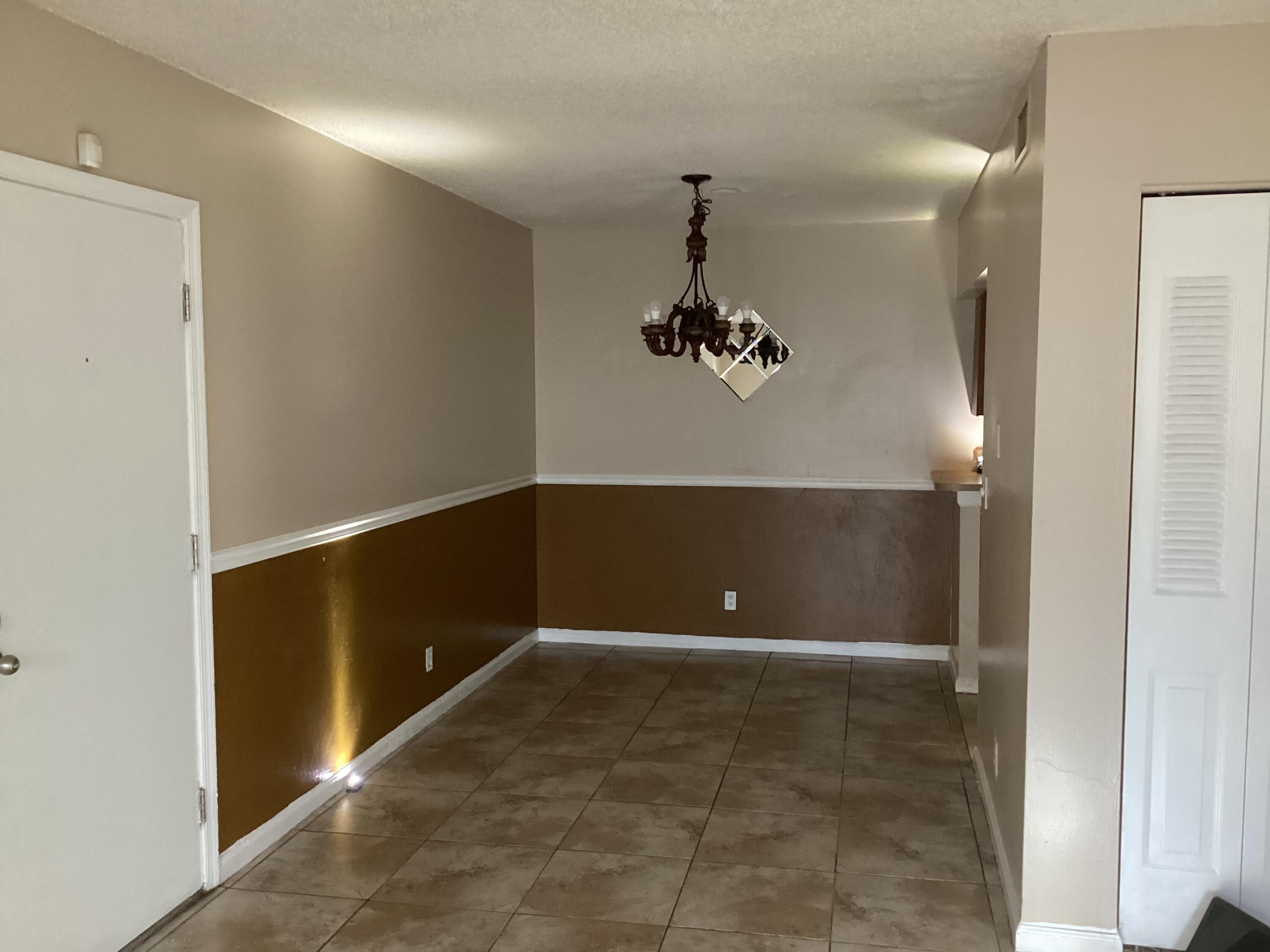 1500 N Congress Avenue B11