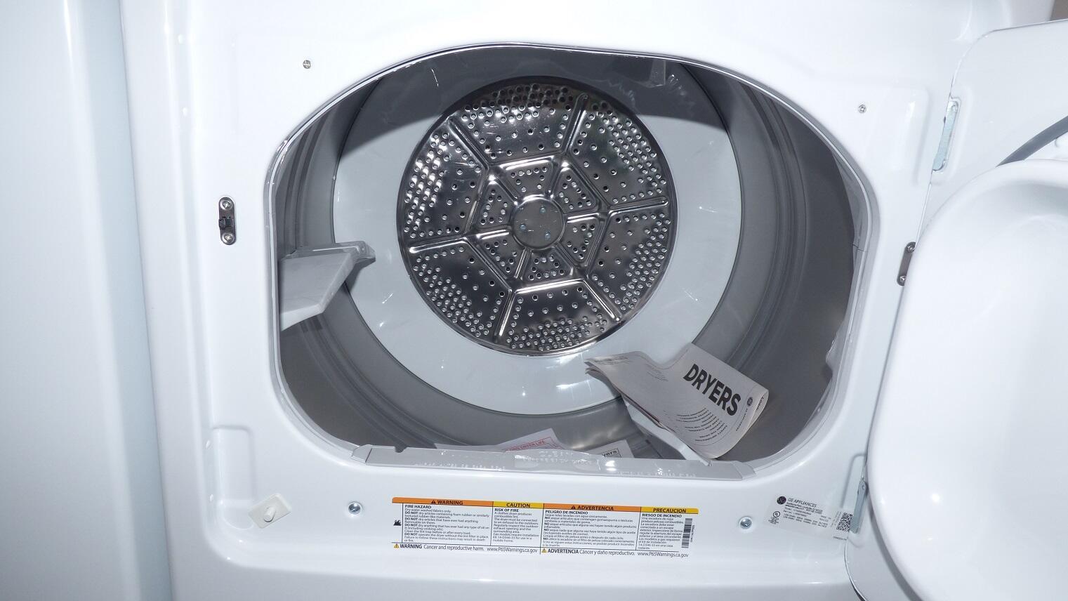 KINGS POINT BURGUNDY COND - Residential