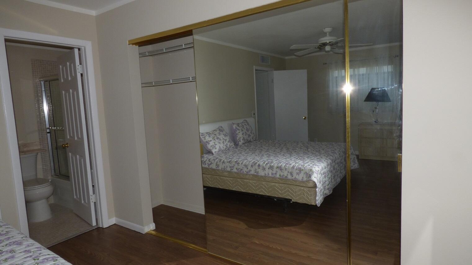 KINGS POINT BURGUNDY COND - Residential