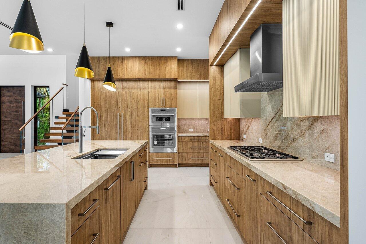 TRADE WINDS ESTATES FIRST - Residential