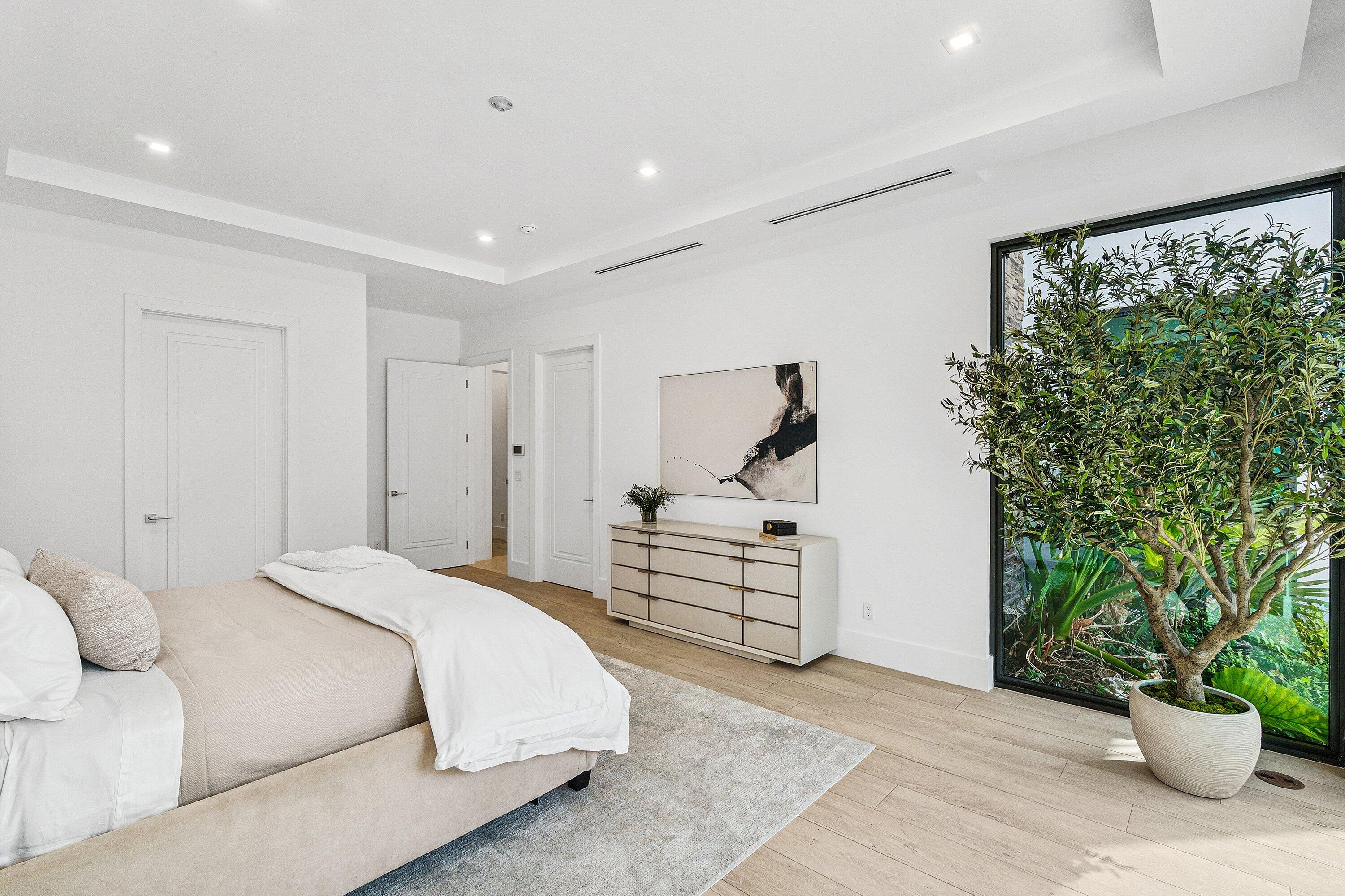 TRADE WINDS ESTATES FIRST ADD - Residential