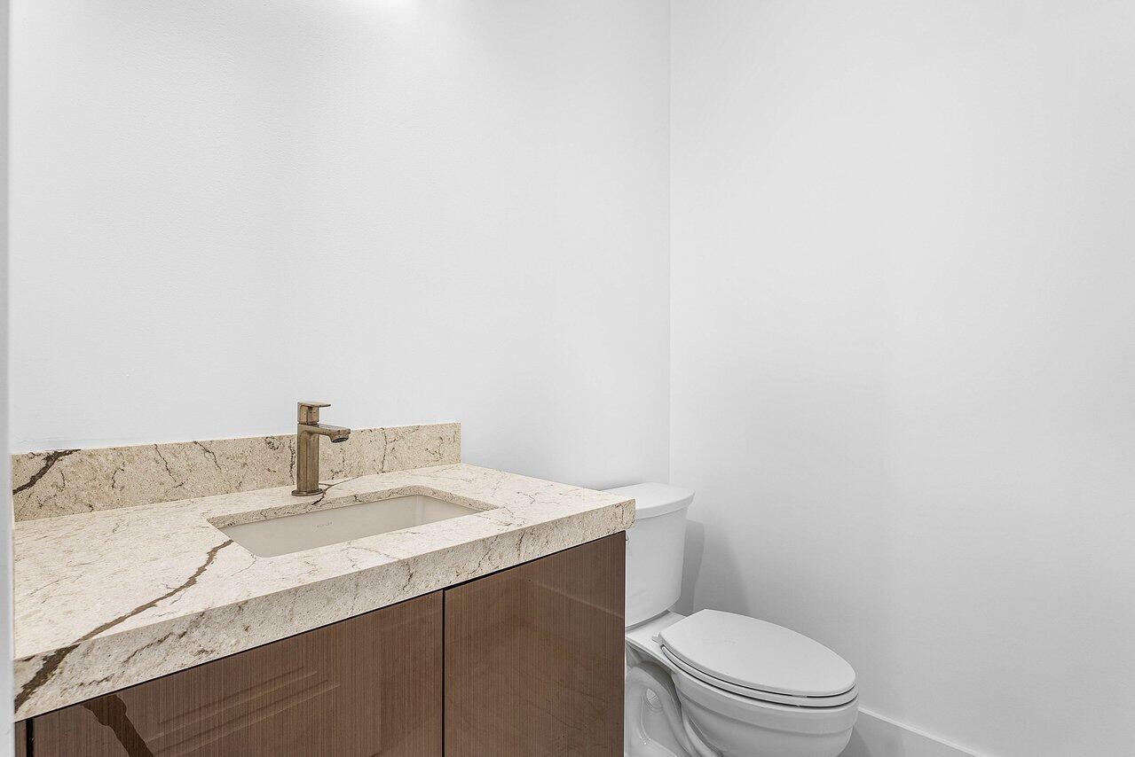 TRADE WINDS ESTATES FIRST - Residential