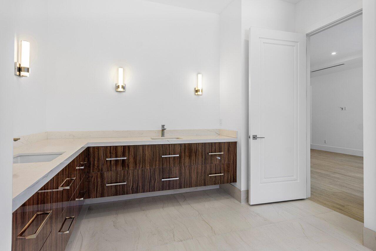 TRADE WINDS ESTATES FIRST - Residential