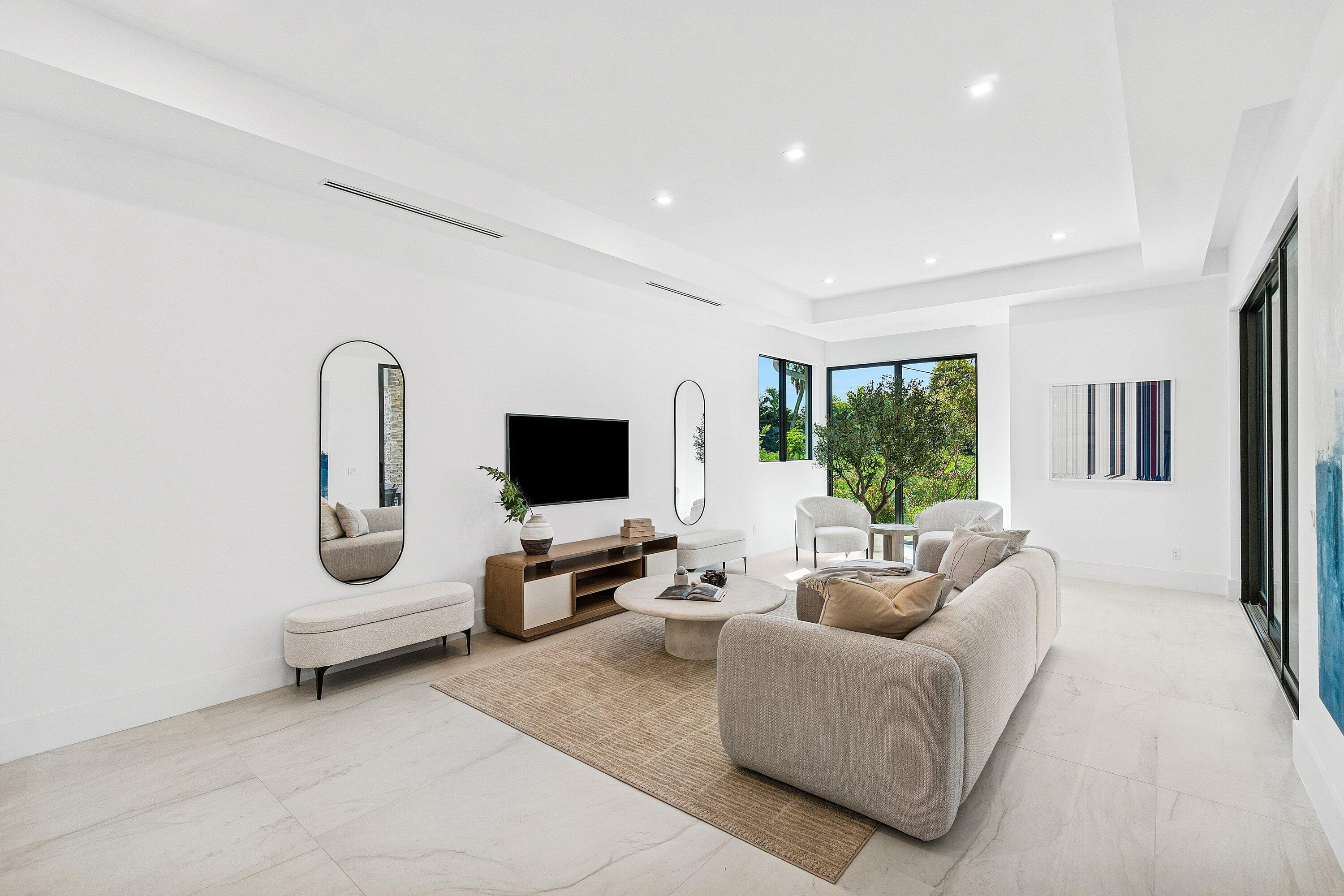 TRADE WINDS ESTATES FIRST ADD - Residential