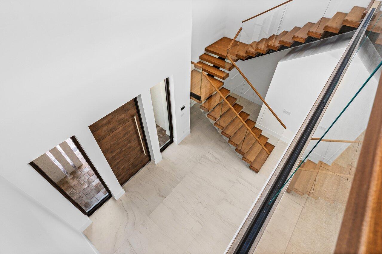 TRADE WINDS ESTATES FIRST - Residential