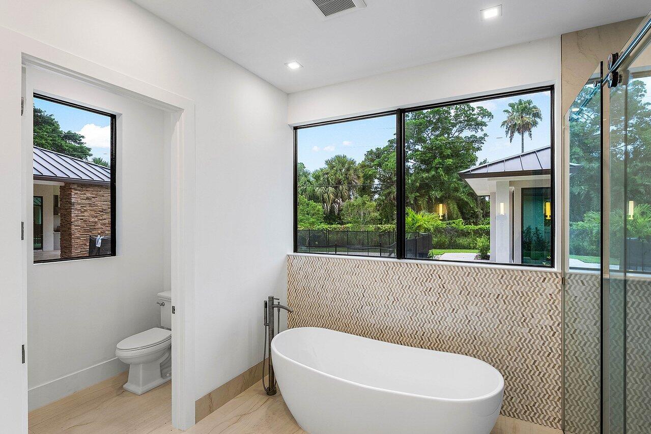 TRADE WINDS ESTATES FIRST - Residential