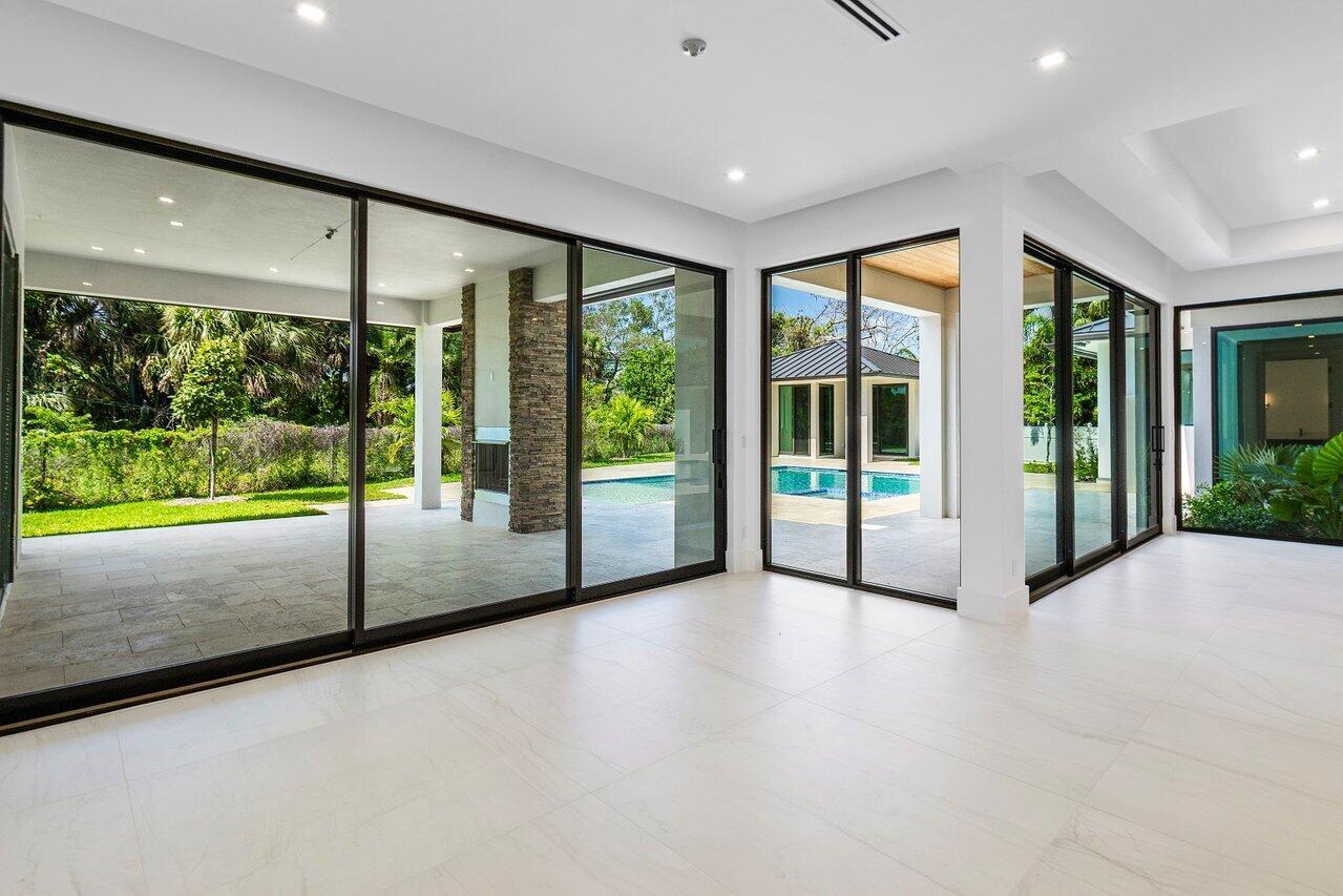 TRADE WINDS ESTATES FIRST - Residential