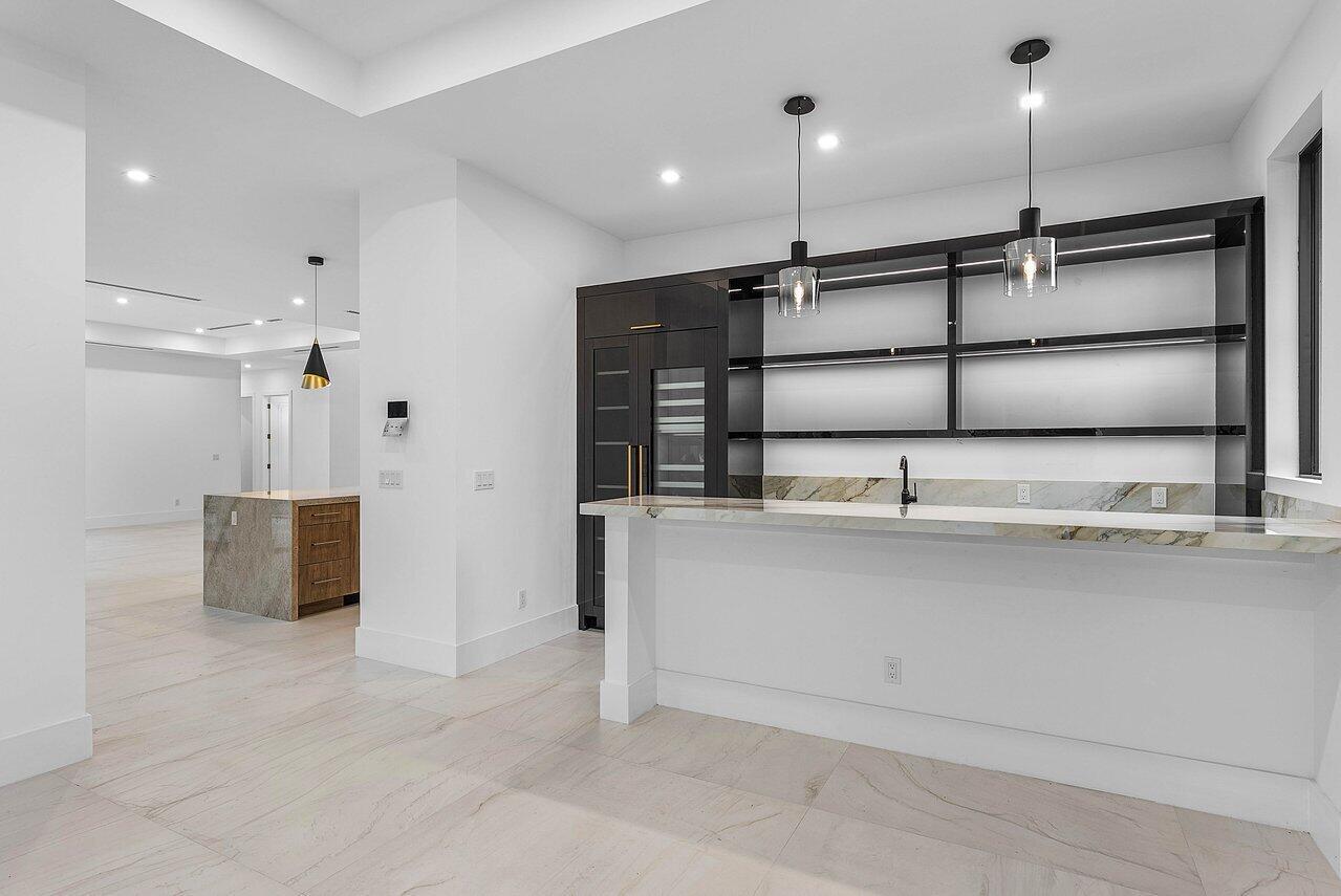 TRADE WINDS ESTATES FIRST - Residential