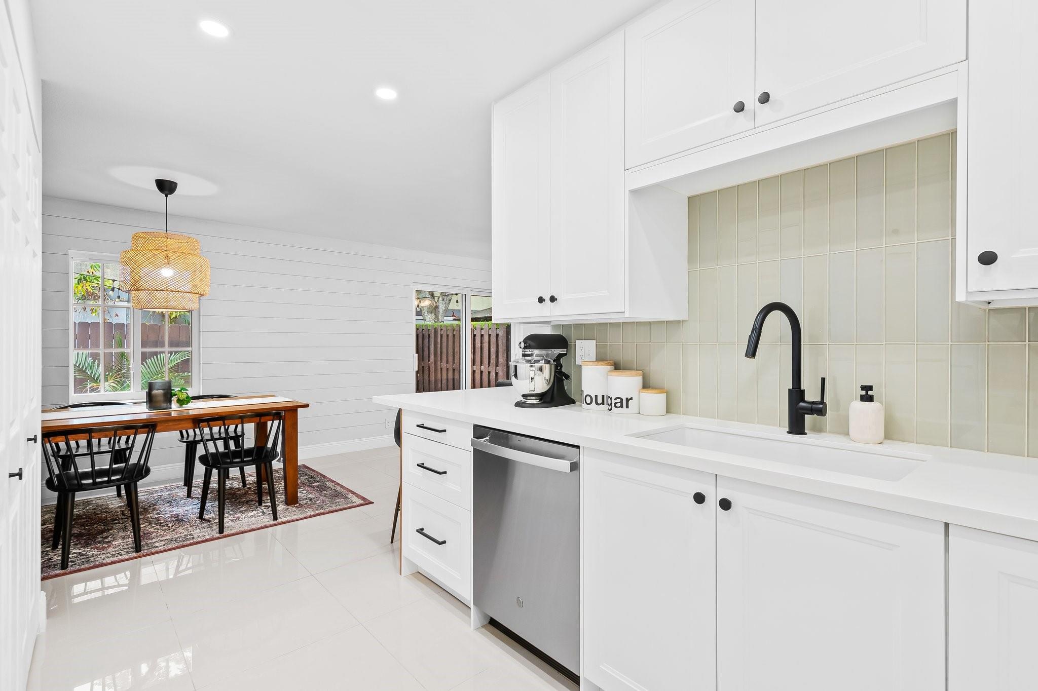 ARROWHEAD - Residential Lease