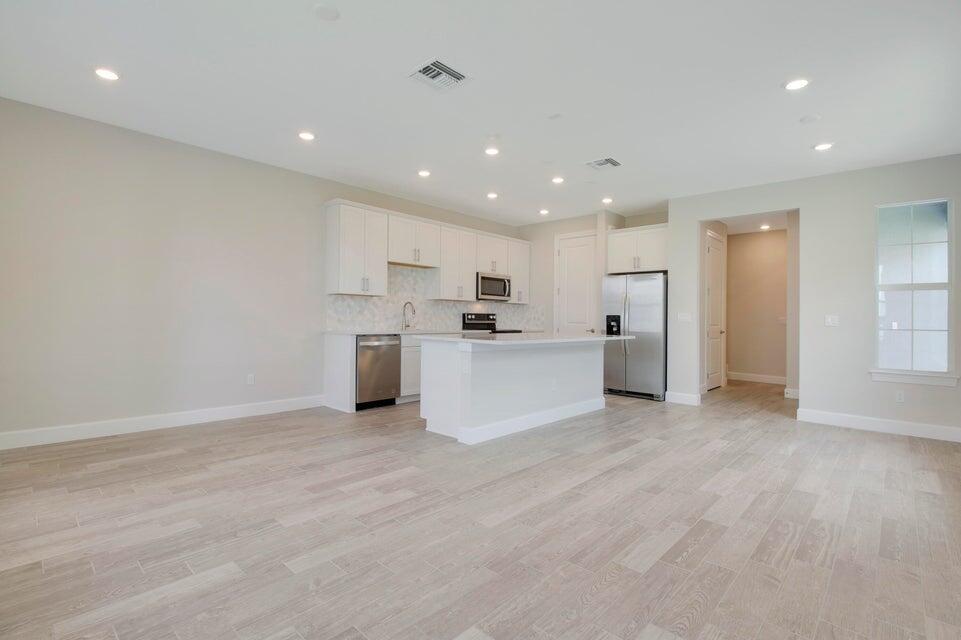 OCEAN COVE - Residential Lease